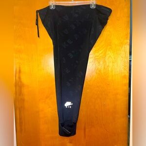 Nike Dri-Fit leggings.